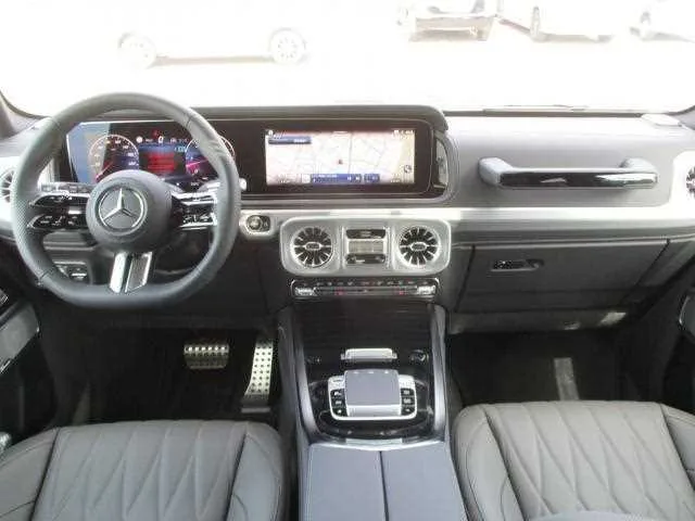 Mercedes-Benz G-Class 2026 — миниатюра 4