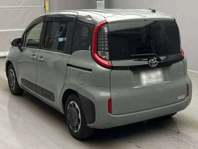 Toyota Sienta 2022 — миниатюра 5