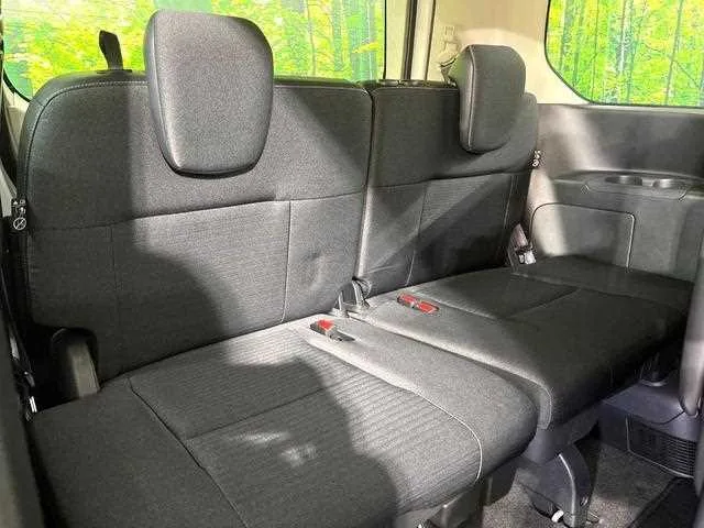 Nissan Serena 2023 — миниатюра 4