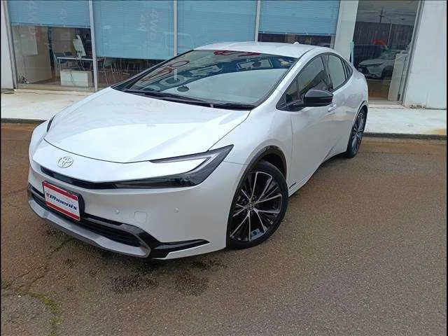 Toyota Prius Z 4WD 2023 — миниатюра 2
