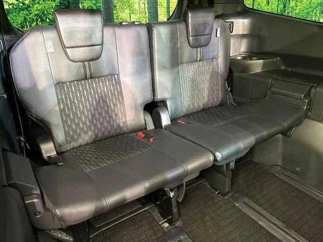 Toyota Noah 2023 — миниатюра 4