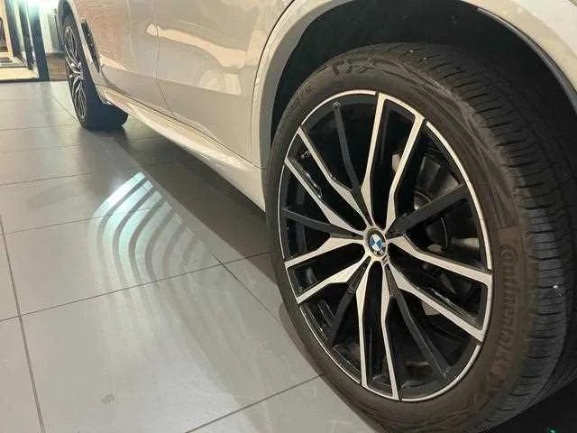 BMW X5 2025 — миниатюра 5