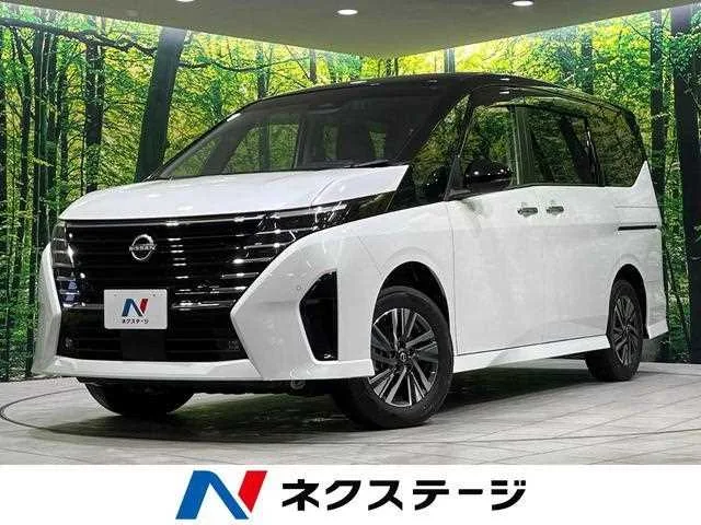Nissan Serena 2023 — фото 1, купить с доставкой в Москву