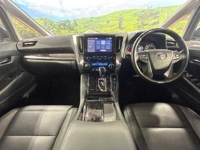 Toyota Alphard G 2023 — миниатюра 2