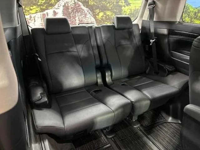 Toyota Alphard G 2022 — миниатюра 4