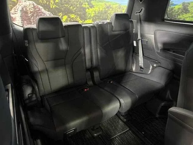 Toyota Alphard G 2023 — миниатюра 4