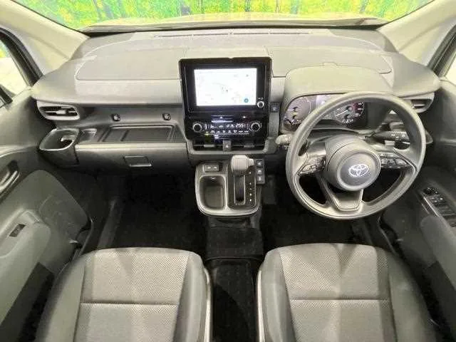Toyota Sienta 2025 — миниатюра 2