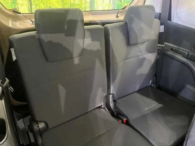 Toyota Sienta 2025 — миниатюра 4