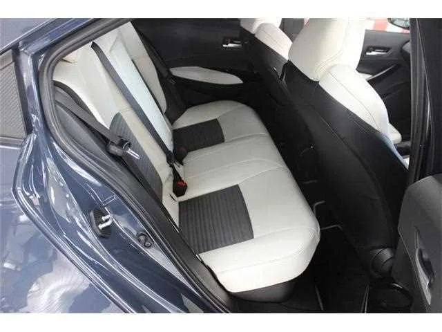 Toyota Corolla Sedan 2022 — миниатюра 4