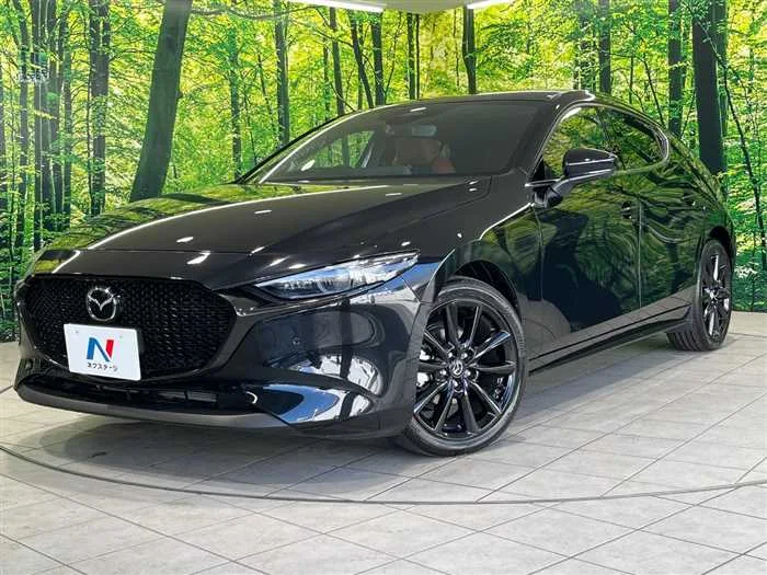 Mazda Mazda3 2024 — фото 1, купить с доставкой в Москву