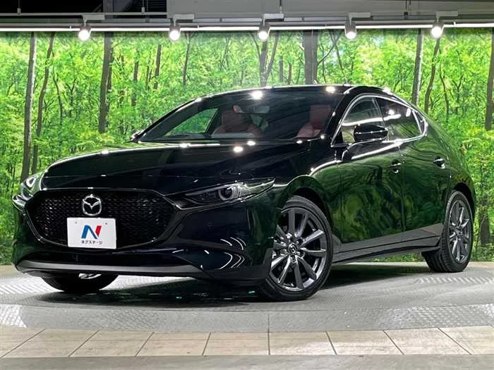 Mazda Mazda3 2025 — фото 1, купить с доставкой в Москву