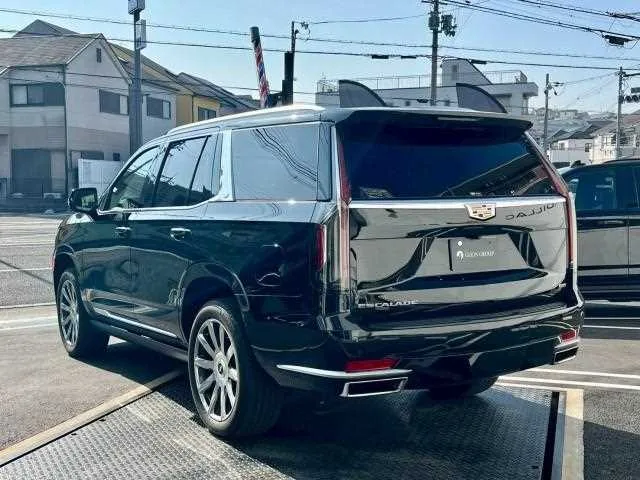 Cadillac Escalade 2025 — миниатюра 3