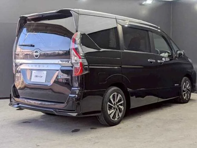 Nissan Serena 2022 — миниатюра 2