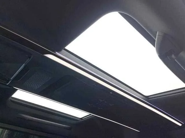Toyota Alphard Hybrid 2025 — миниатюра 5