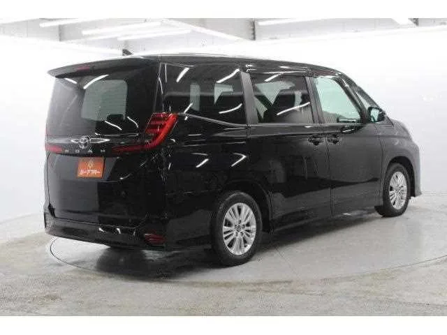 Toyota Noah 2022 — миниатюра 5