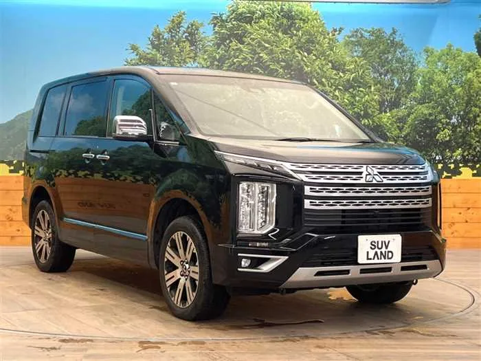 Mitsubishi Delica D5 2024 — миниатюра 4