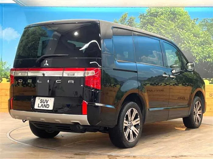 Mitsubishi Delica D5 2024 — миниатюра 5