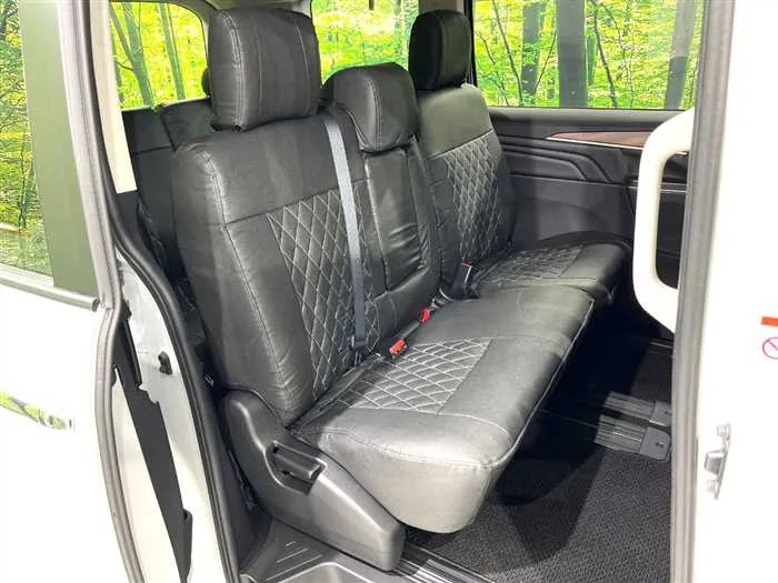 Mitsubishi Delica D5 2024 — миниатюра 4