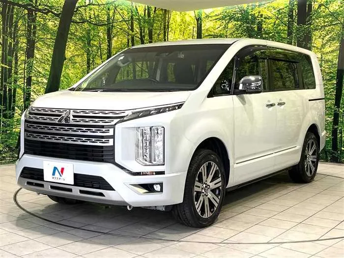 Mitsubishi Delica D5 2024 — миниатюра 3