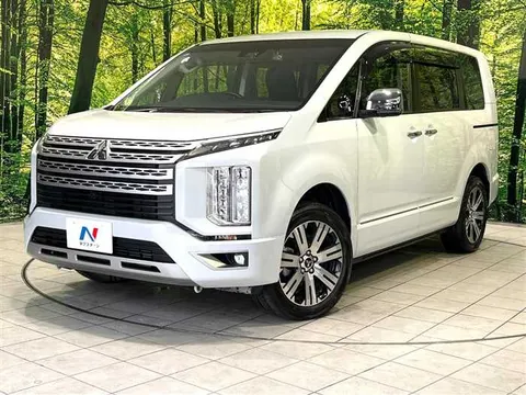 Mitsubishi Delica D5 2024 купить в Москве