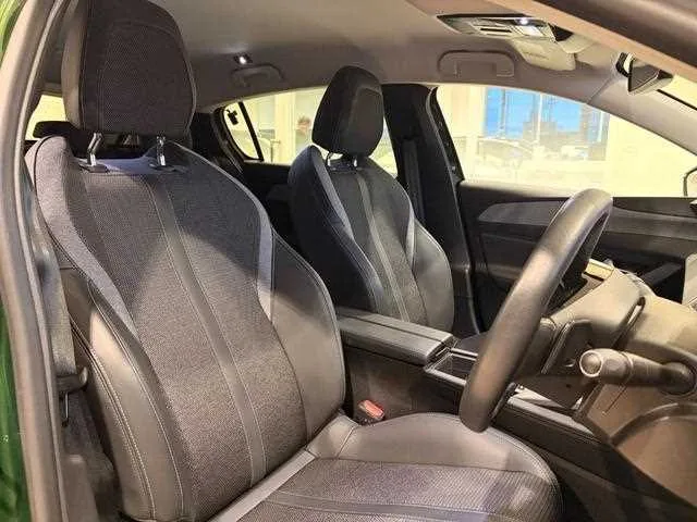 Peugeot 308 2023 — миниатюра 3