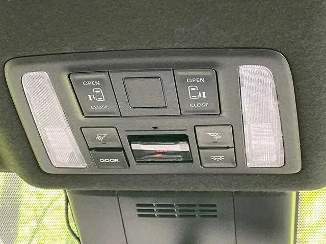Toyota Voxy 2024 — миниатюра 3