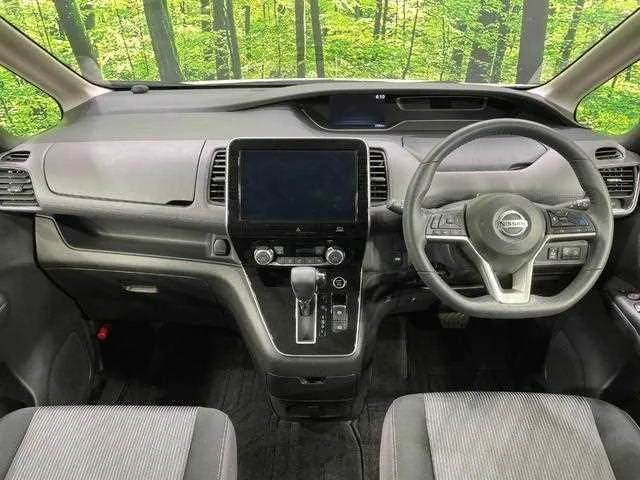 Nissan Serena 2022 — миниатюра 2