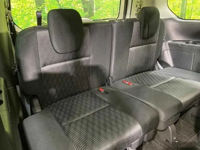 Nissan Serena 2022 — миниатюра 4