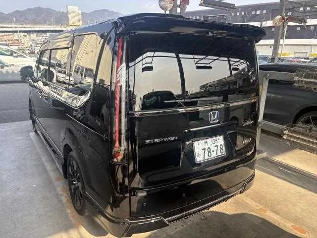 Honda Step WGN 2024 — миниатюра 2
