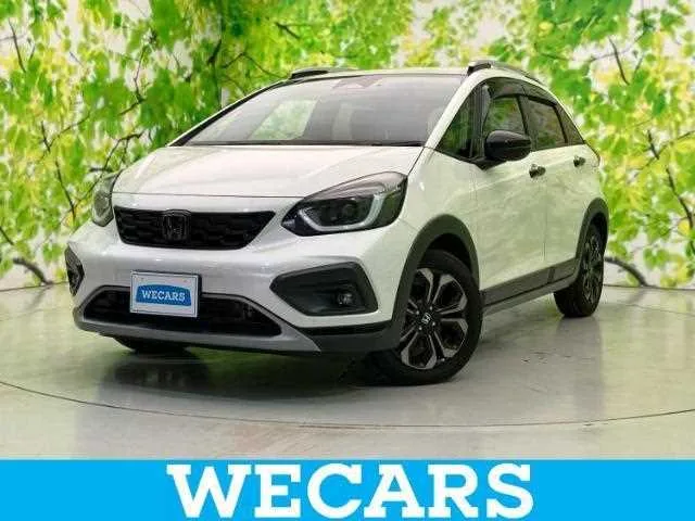 Honda Fit Hybrid 2023 — фото 1, купить с доставкой в Москву
