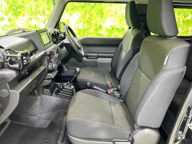 Suzuki Jimny 2023 — миниатюра 3