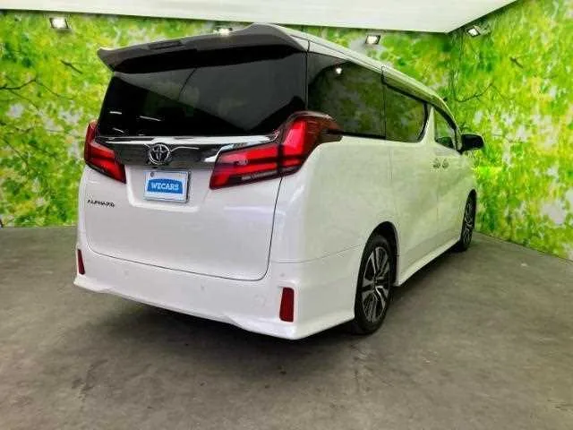 Toyota Alphard G 2022 — миниатюра 3