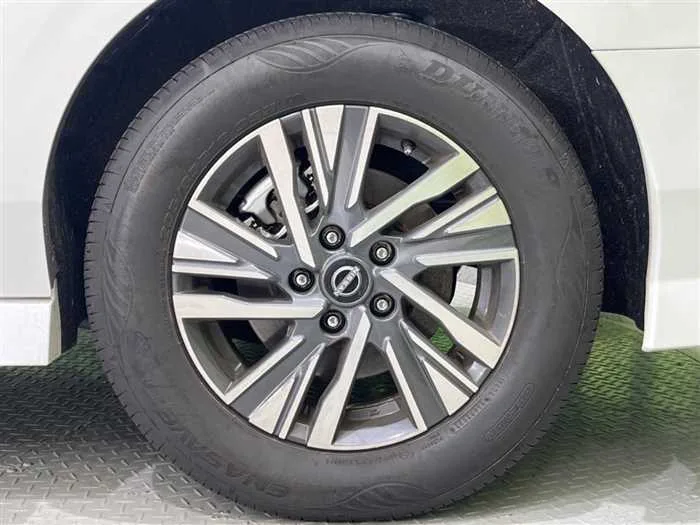 Nissan Serena 2025 — миниатюра 3