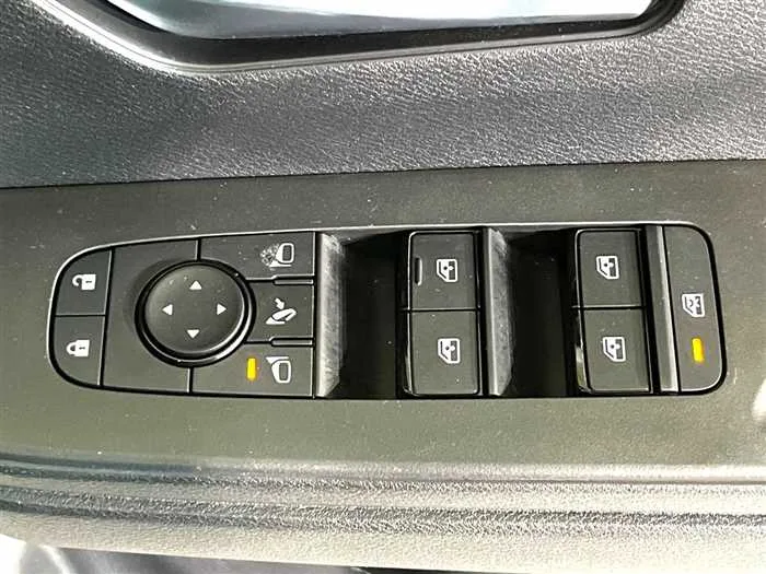 Nissan Serena 2025 — миниатюра 4