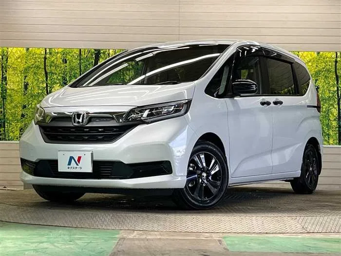 Honda Freed 2022 — фото 1, купить с доставкой в Москву