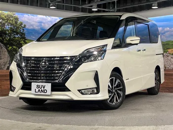 Nissan Serena 2022 — фото 1, купить с доставкой в Москву