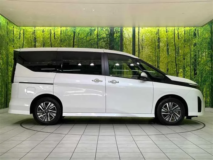 Nissan Serena 2023 — миниатюра 4