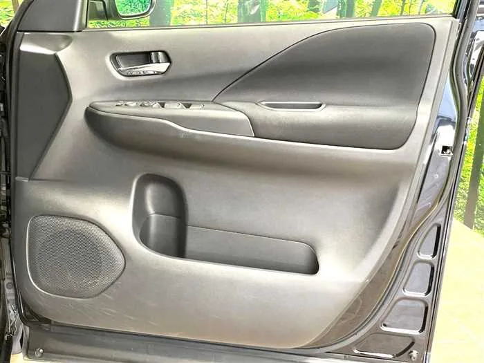 Nissan Serena 2022 — миниатюра 4