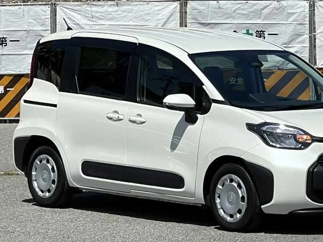Toyota Sienta 2023 — миниатюра 4