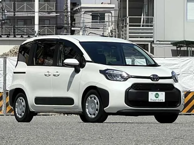 Toyota Sienta 2023 — миниатюра 5