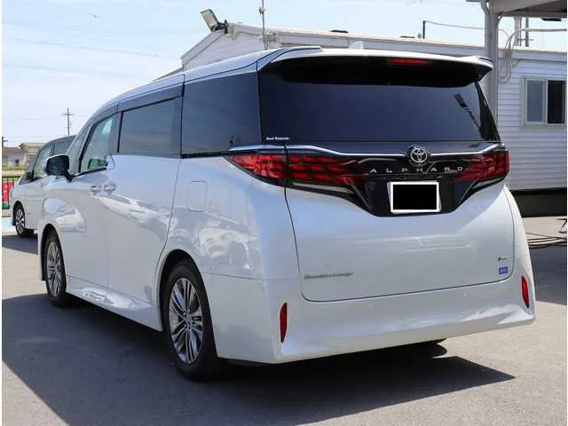 Toyota Alphard G 2024 — миниатюра 3