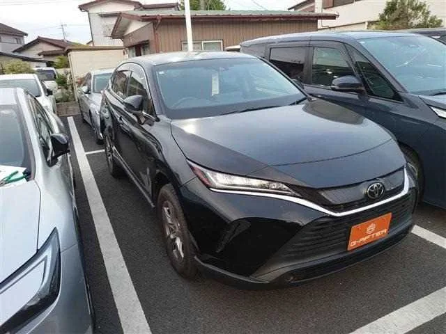Toyota Harrier 2022 — фото 1, купить с доставкой в Москву