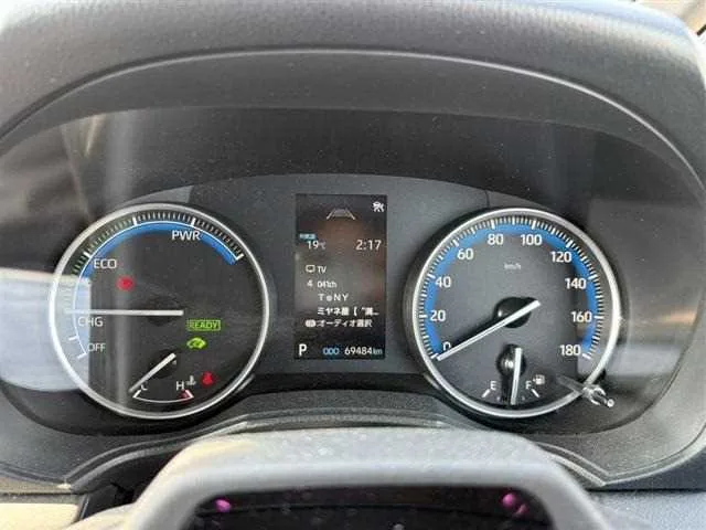 Toyota Voxy 2023 — миниатюра 3