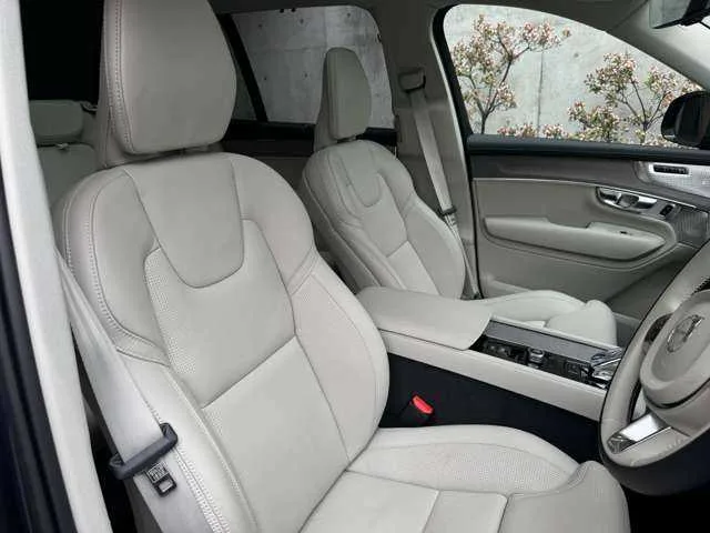 Volvo XC90 2025 — миниатюра 4