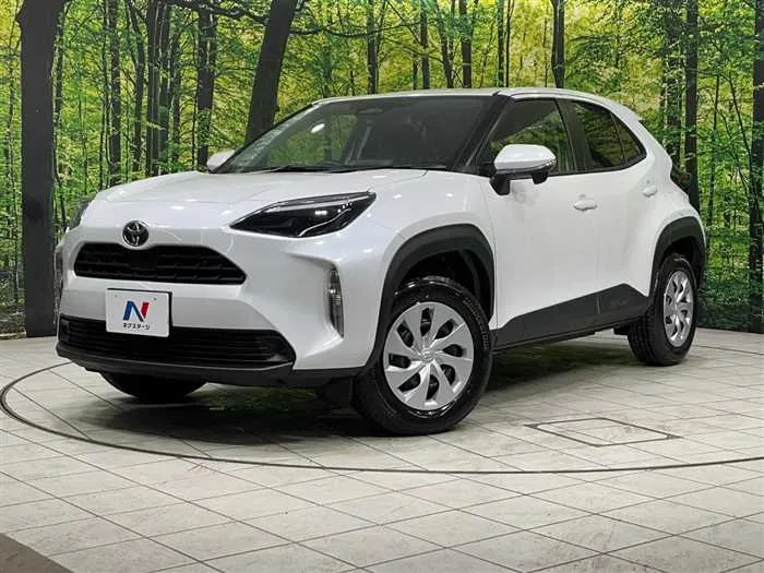 Toyota Yaris Cross 2025 — фото 1, купить с доставкой в Москву