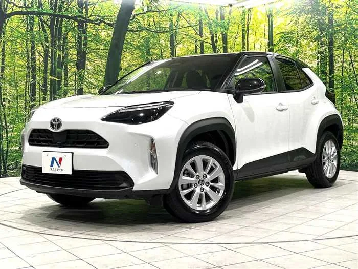 Toyota Yaris Cross 2025 — фото 1, купить с доставкой в Москву