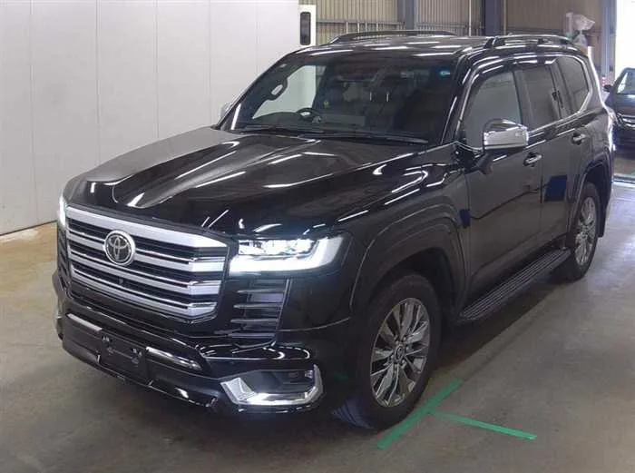 Toyota Land Cruiser ZX *MODELISTA*REAR ENTERTAINMENT*JBL*COOL BOX* 2023 — миниатюра 2