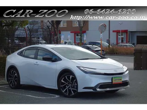 Toyota Prius 2025 купить в Москве