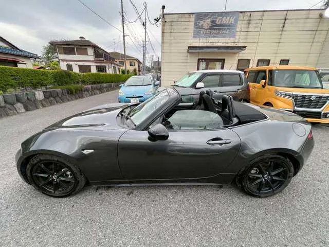 Mazda Roadster 2025 — миниатюра 5