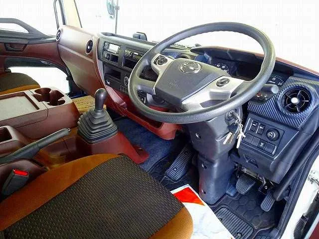 Hino Hino Others 2022 — миниатюра 3
